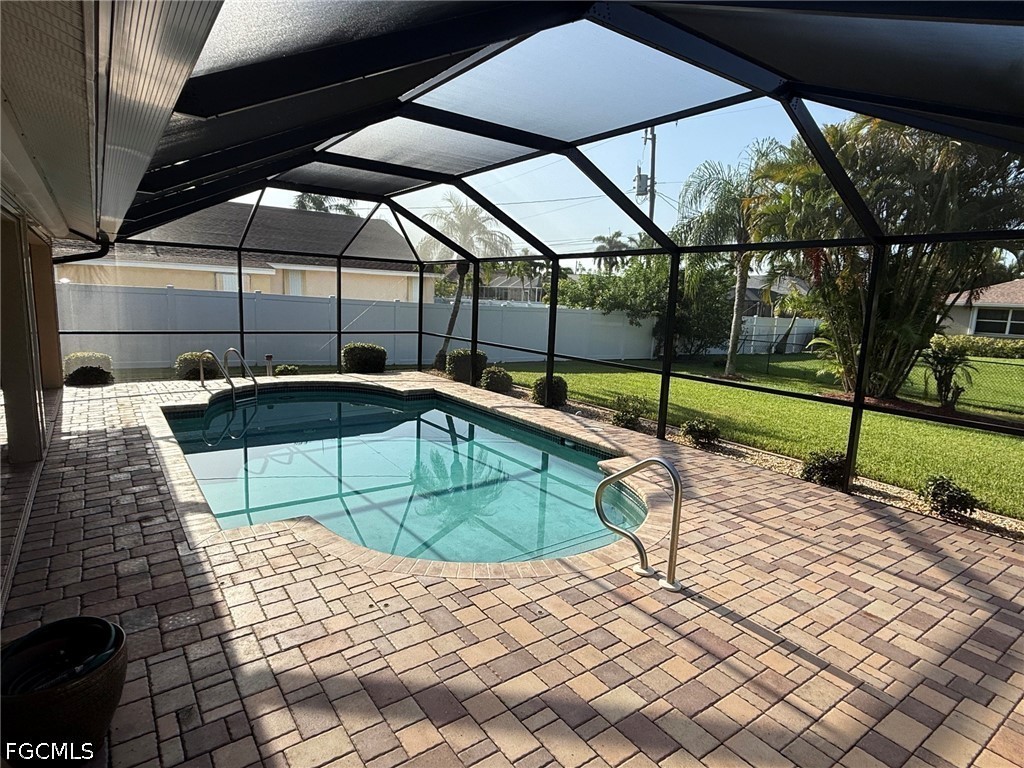 4 Bed Pool Home for Sale in Cape Coral, photo 3