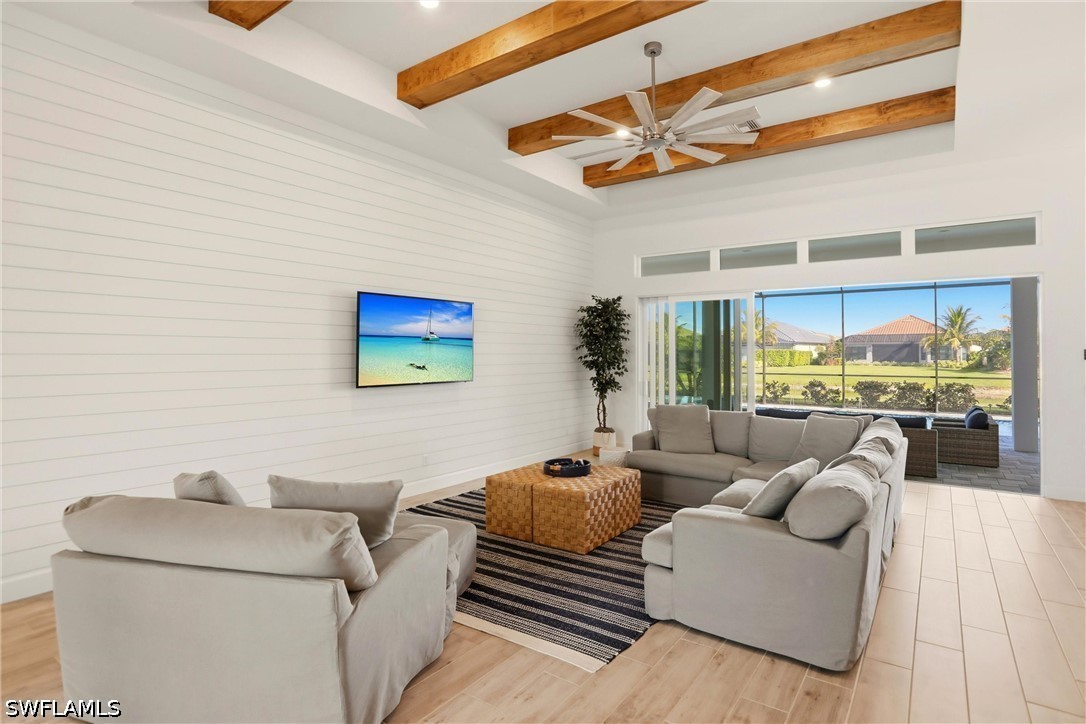 3 Bed Pool Home for Sale in Fort Myers, photo 3