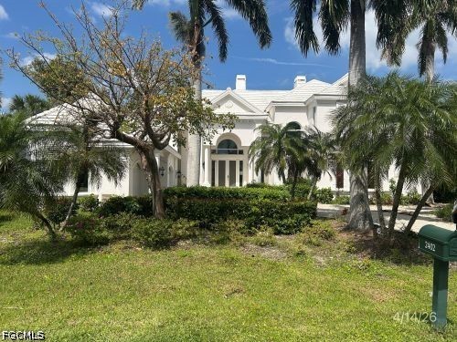4 Bed Pool Home for Sale in Sanibel, photo 3