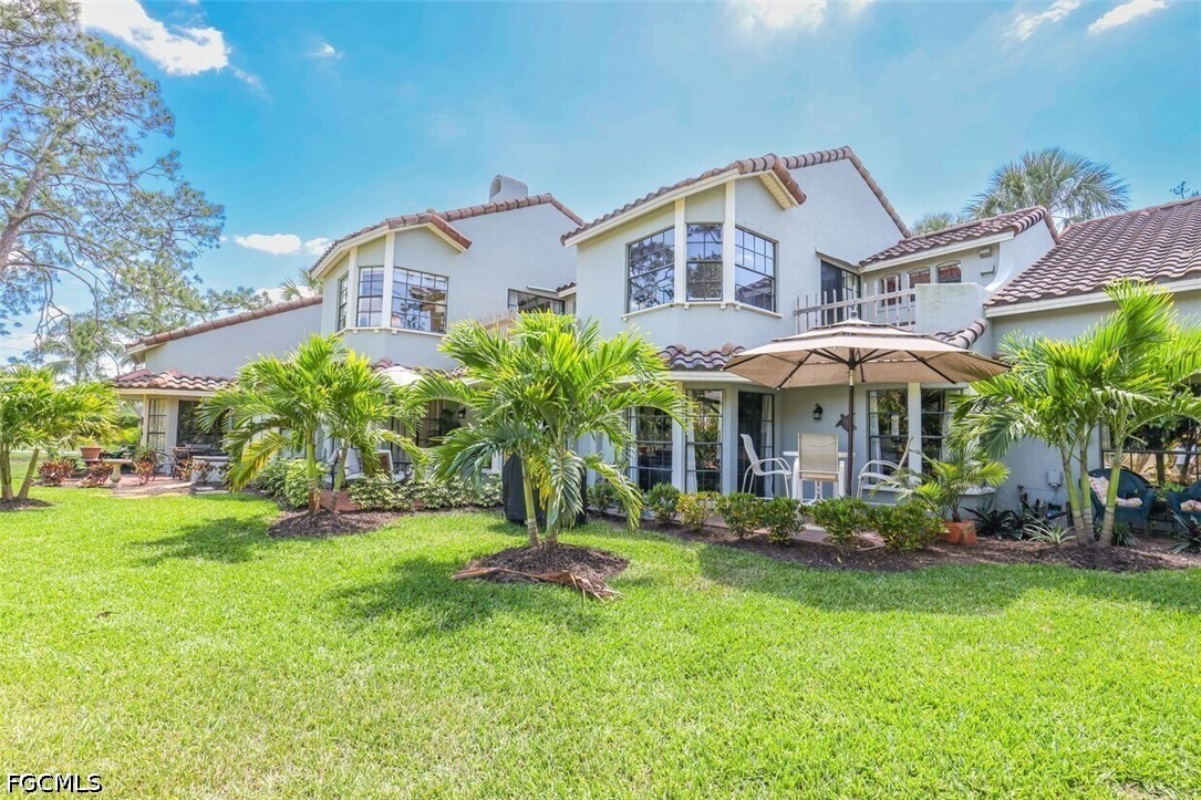 8 Bed Pool Home for Sale in Kings Lake, photo 3