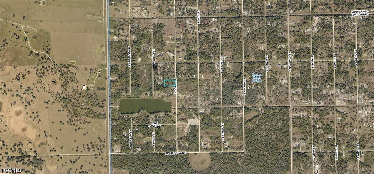 Residential for Sale in Acreage, photo 3