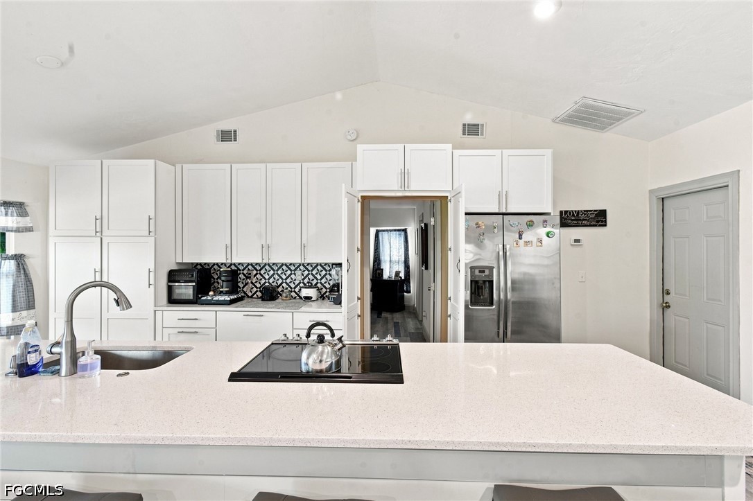 3 Bed Waterfront Home for Sale in Cape Coral, photo 3