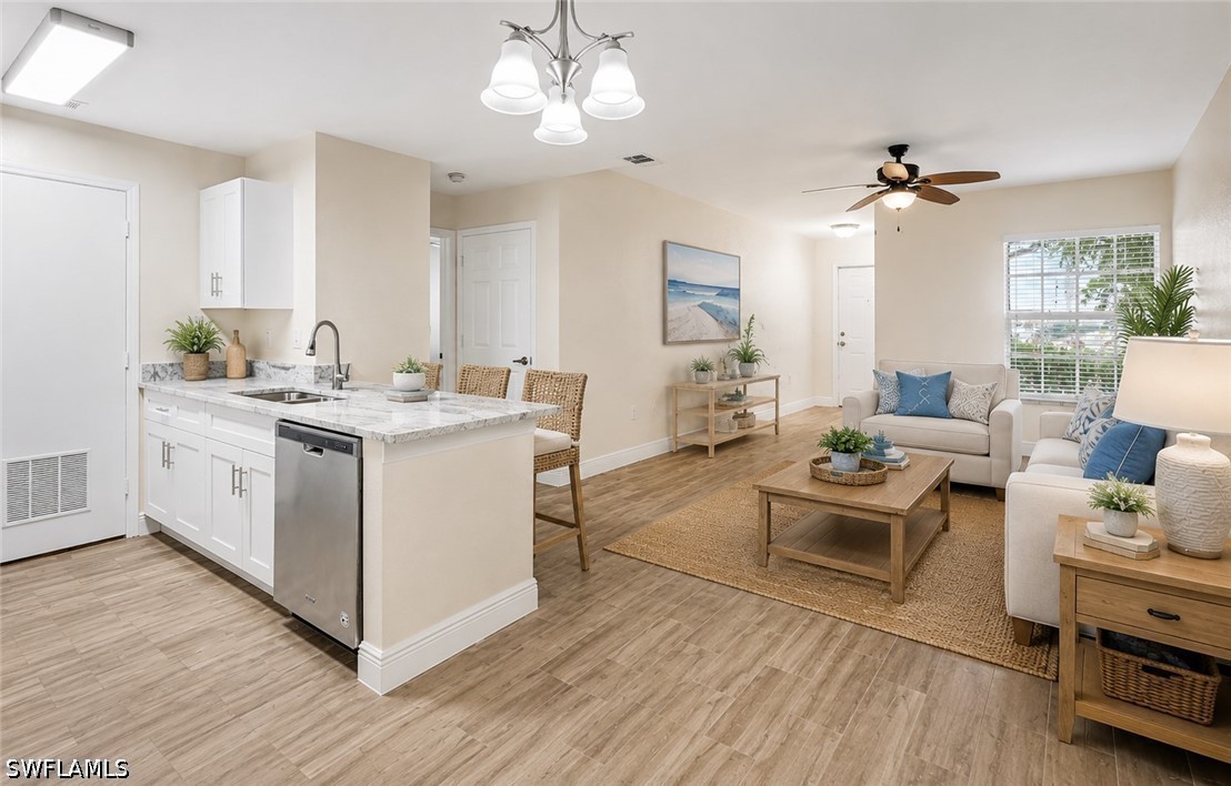 1 Bed Condominium for Sale in Vanderbilt Place, photo 3