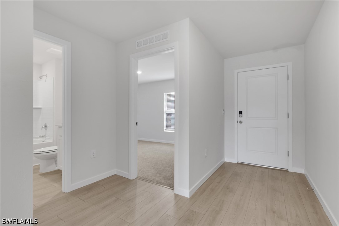 3 Bed SingleFamilyResidence for Sale in Avalon, photo 3