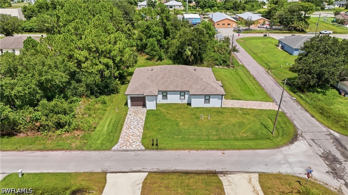 6 Bed Duplex for Sale in Lehigh Acres, photo 3