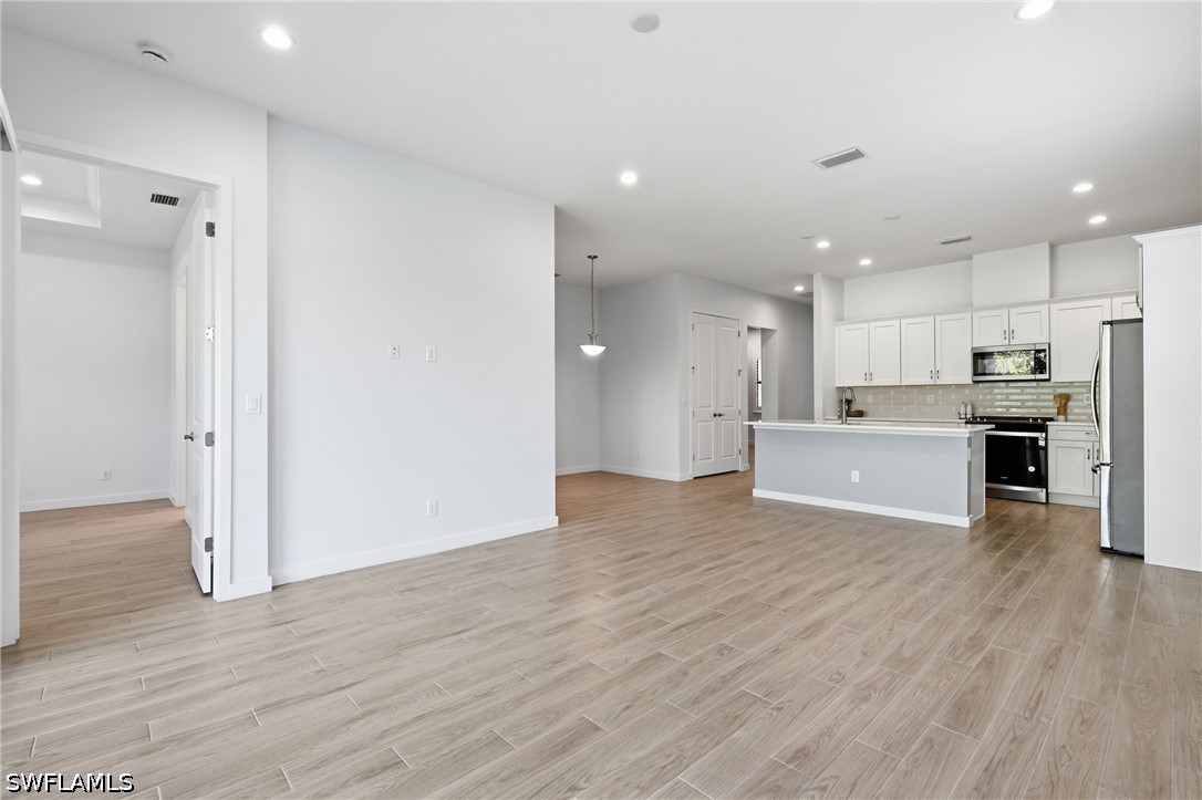 2 Bed Attached for Sale in Abaco Pointe, photo 3
