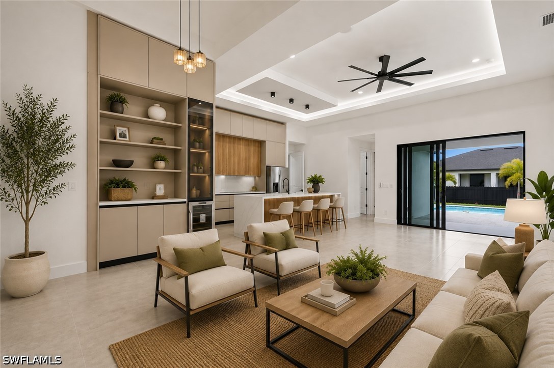 4 Bed SingleFamilyResidence for Sale in Cape Coral, photo 3