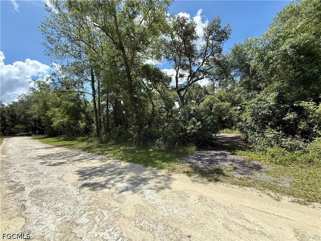 Waterfront Home for Sale in Ridge Harbor, photo 3