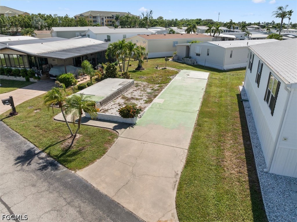 Residential for Sale in Fort Myers, photo 3
