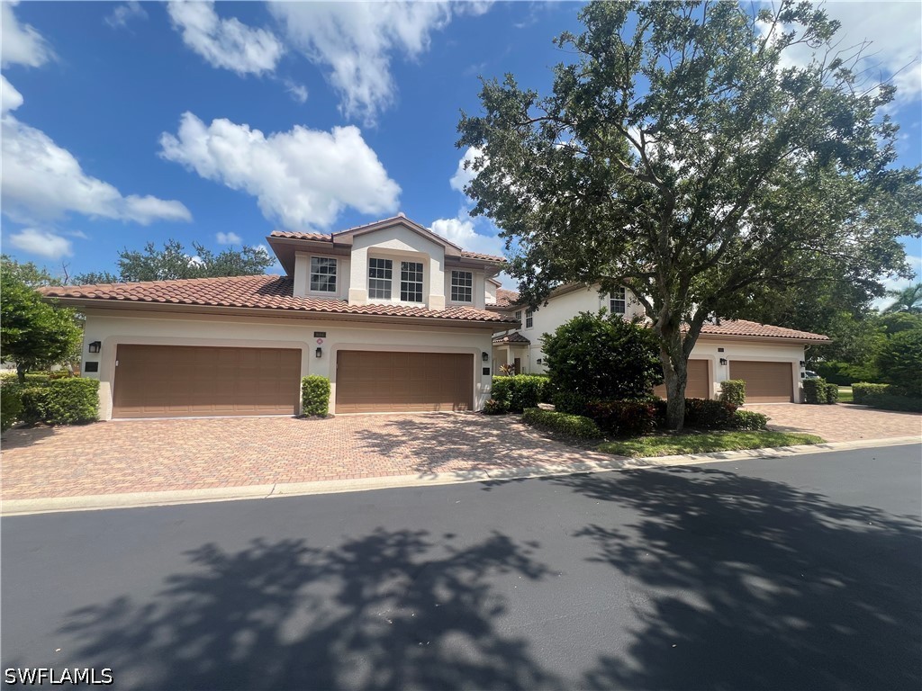 2 Bed Waterfront Home for Sale in Saratoga, photo 3