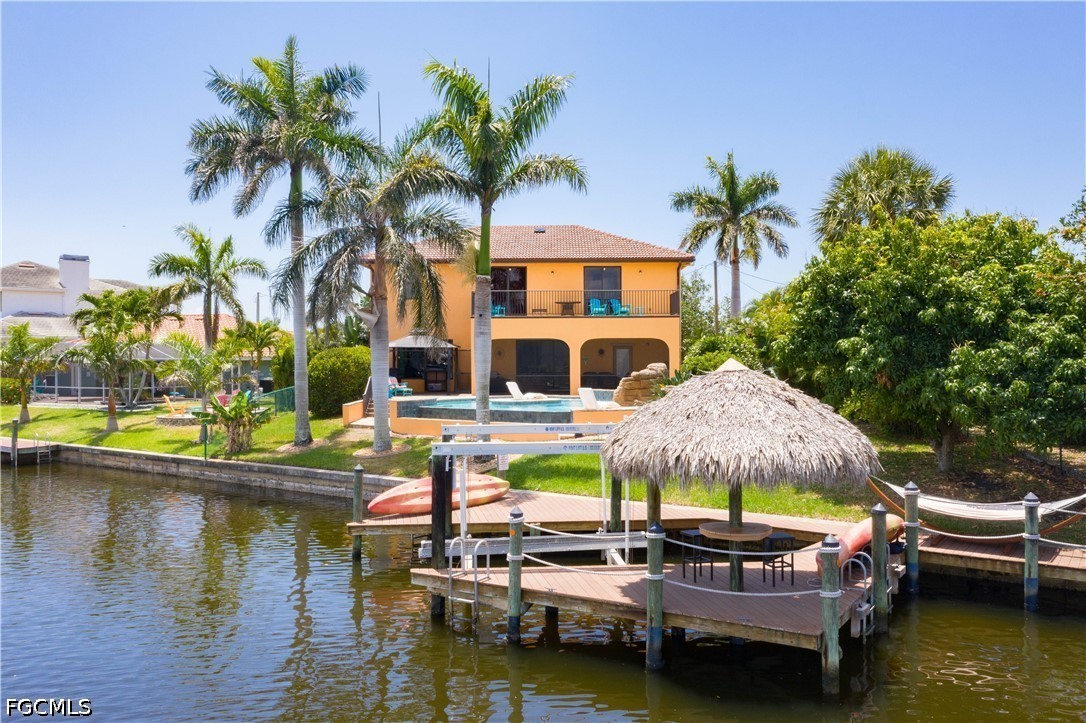 5 Bed Pool Home for Sale in Cape Coral, photo 3