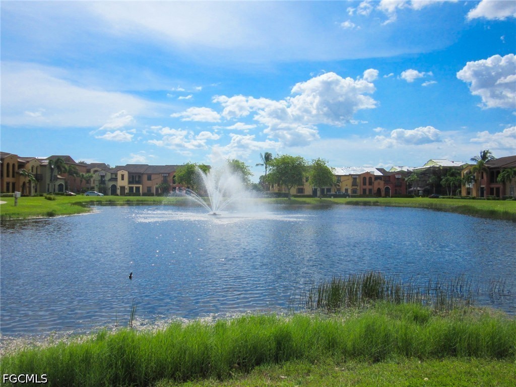 3 Bed Condominium for Sale in Paseo, photo 3