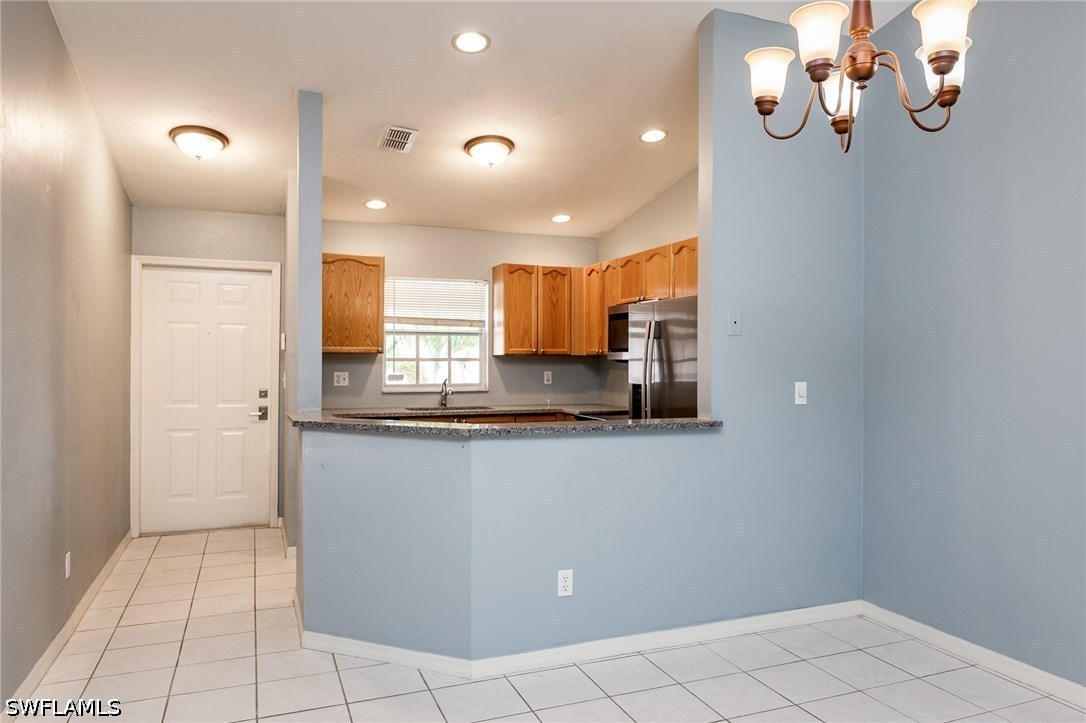 2 Bed Condominium for Sale in Pine Haven Condo, photo 3