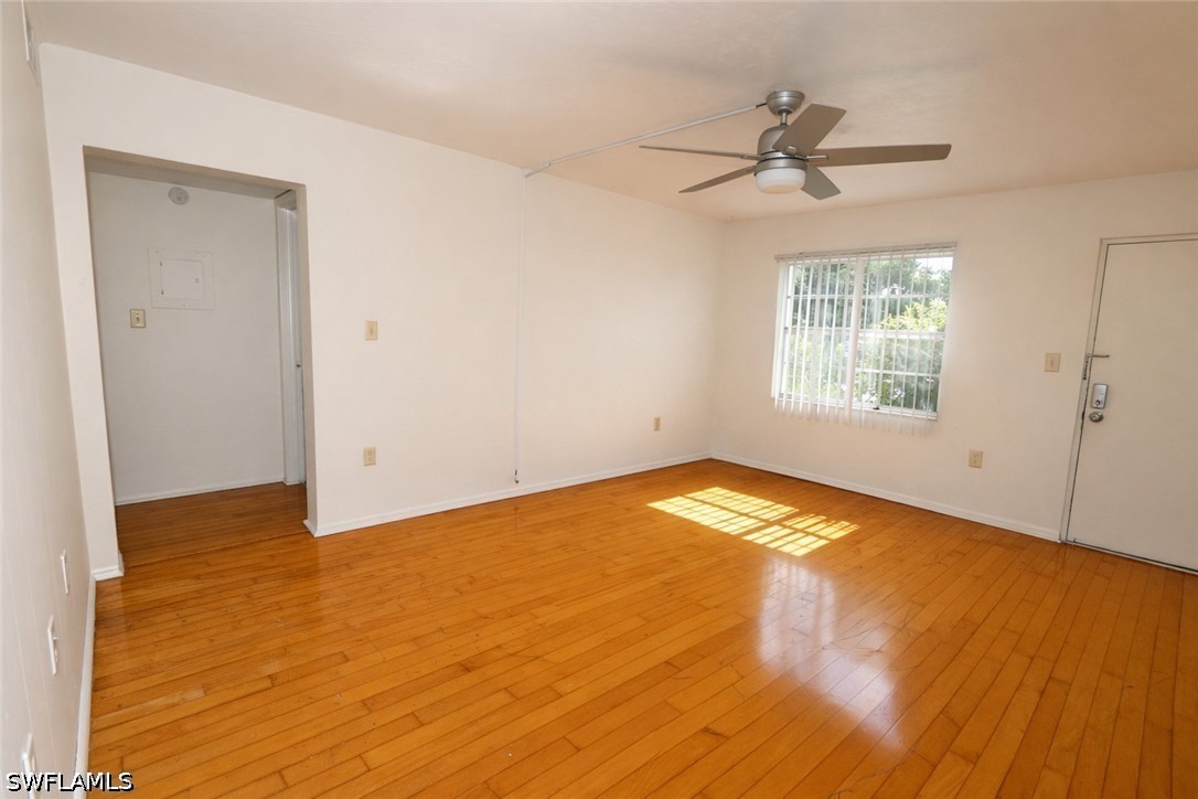 2 Bed Condominium for Sale in Fort Myers, photo 3