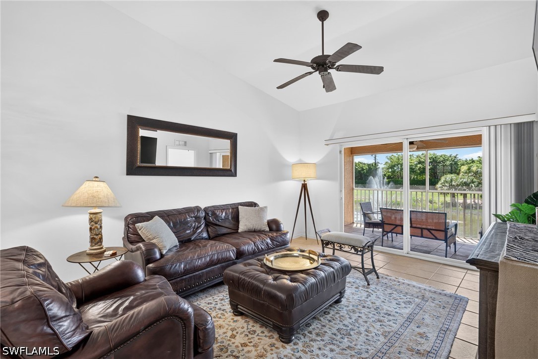 2 Bed Waterfront Home for Sale in Naples, photo 3
