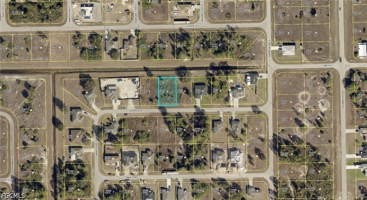 Residential for Sale in Lehigh Acres, photo 3