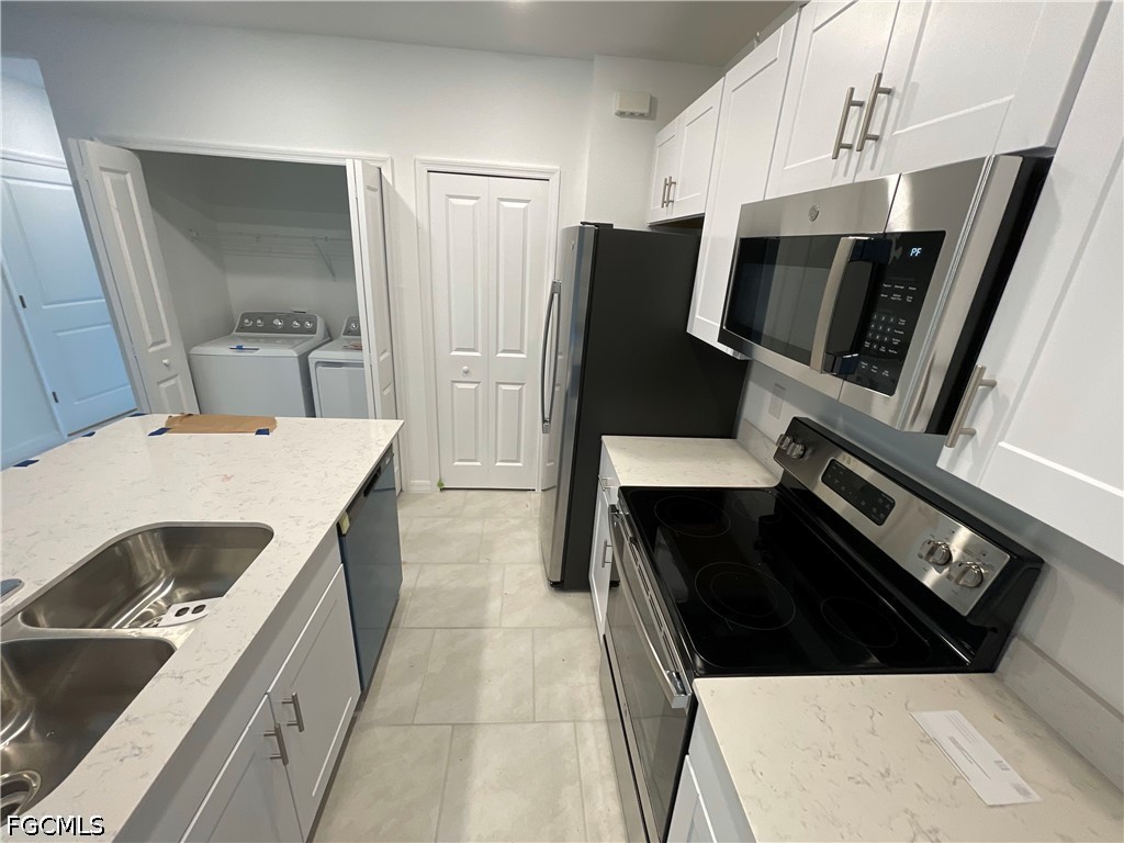 3 Bed Townhouse for Sale in Portico, photo 3