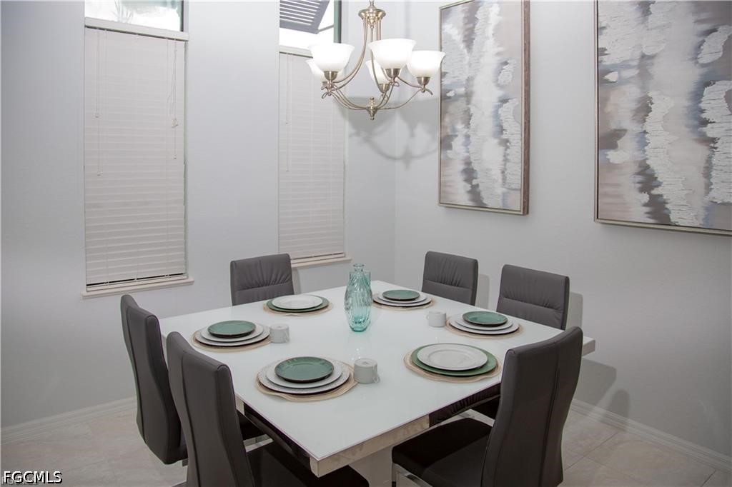 4 Bed Waterfront Home for Sale in Cape Coral, photo 3