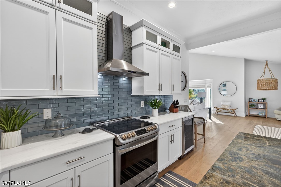 4 Bed Pool Home for Sale in Monterey, photo 3