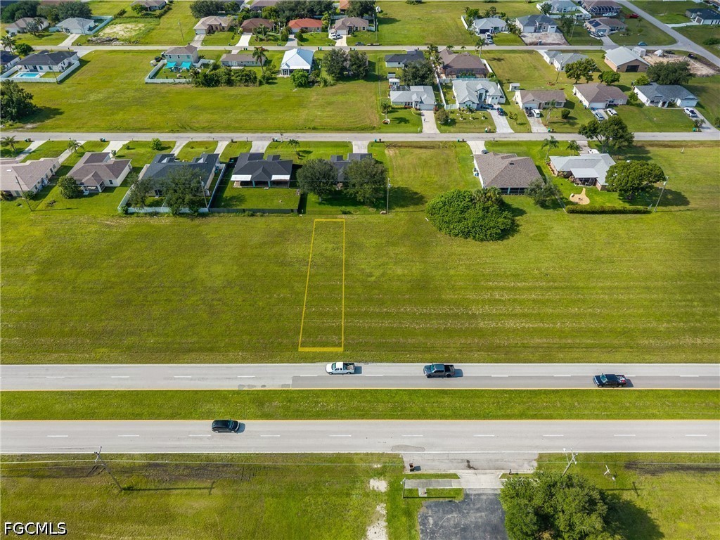 Commercial for Sale in Cape Coral, photo 3