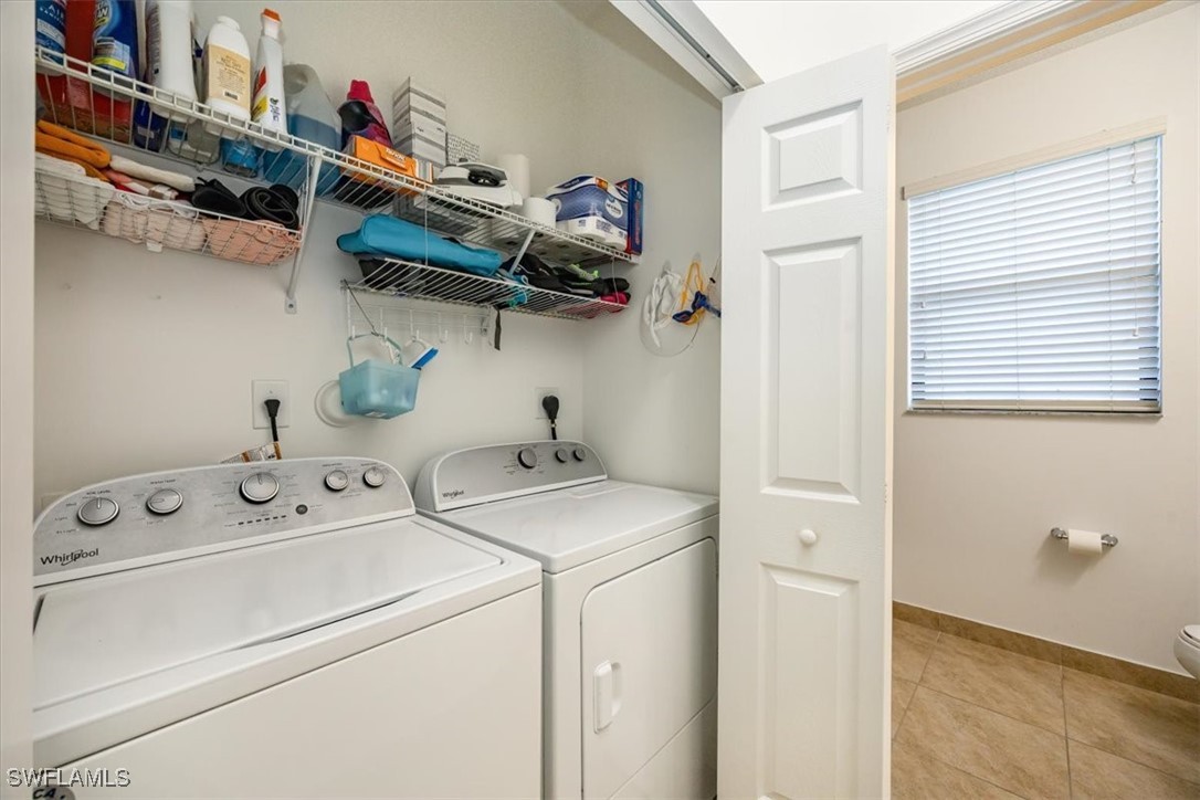 3 Bed SingleFamilyResidence for Sale in Silverwood, FL — photo 21