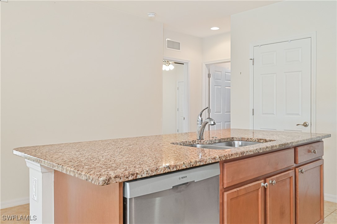 2 Bed Waterfront Home for Sale in Cascades, photo 21