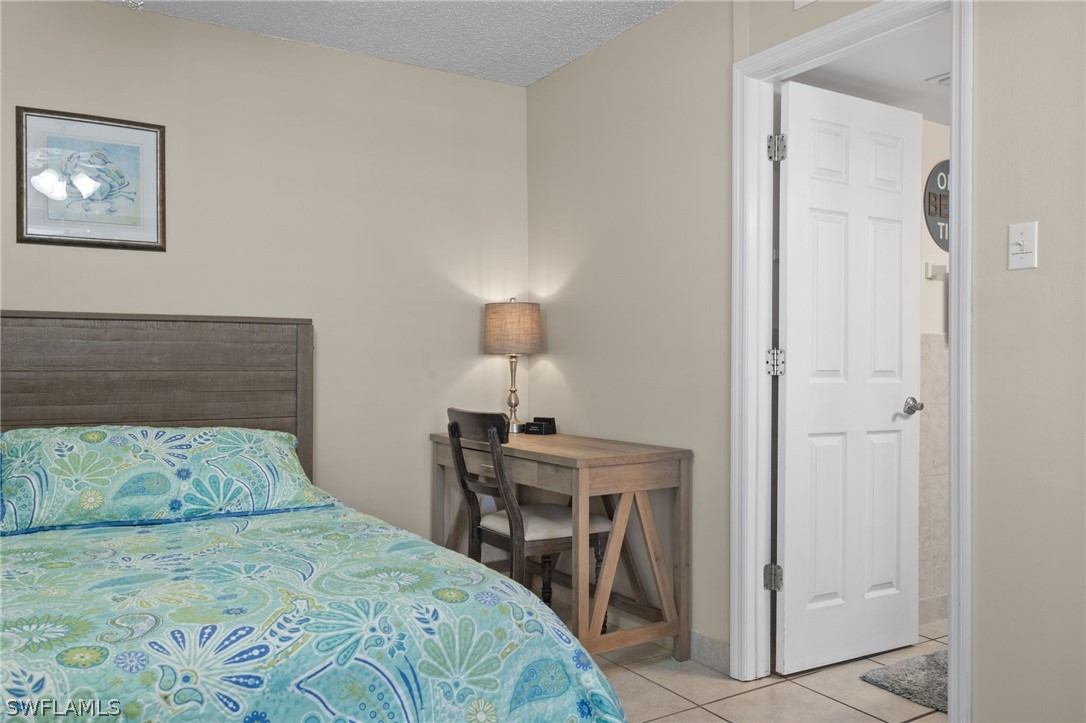 1 Bed Waterfront Home for Sale in Beach And Tennis Club, photo 21