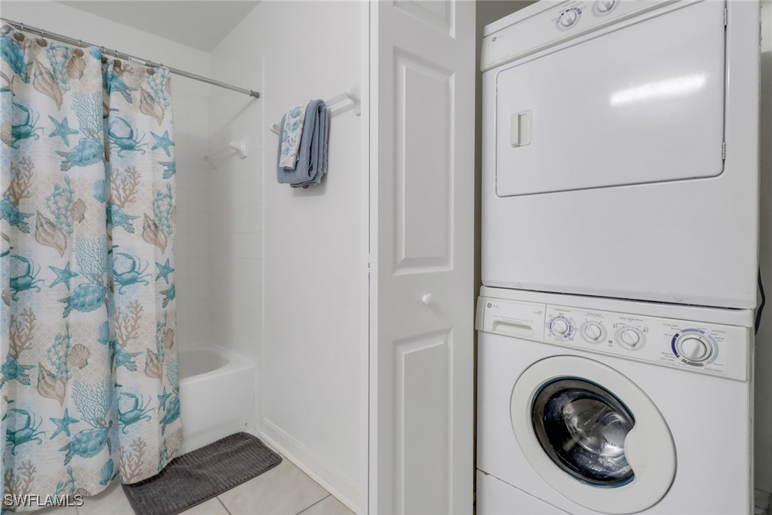 2 Bed Condominium for Sale in Naples, photo 21