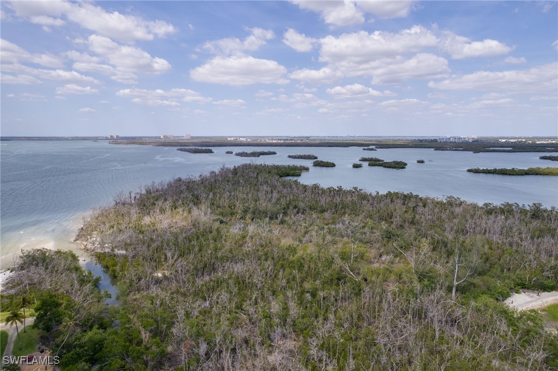 2 Bed Waterfront Home for Sale in Fort Myers, FL, $450,000 — photo 21