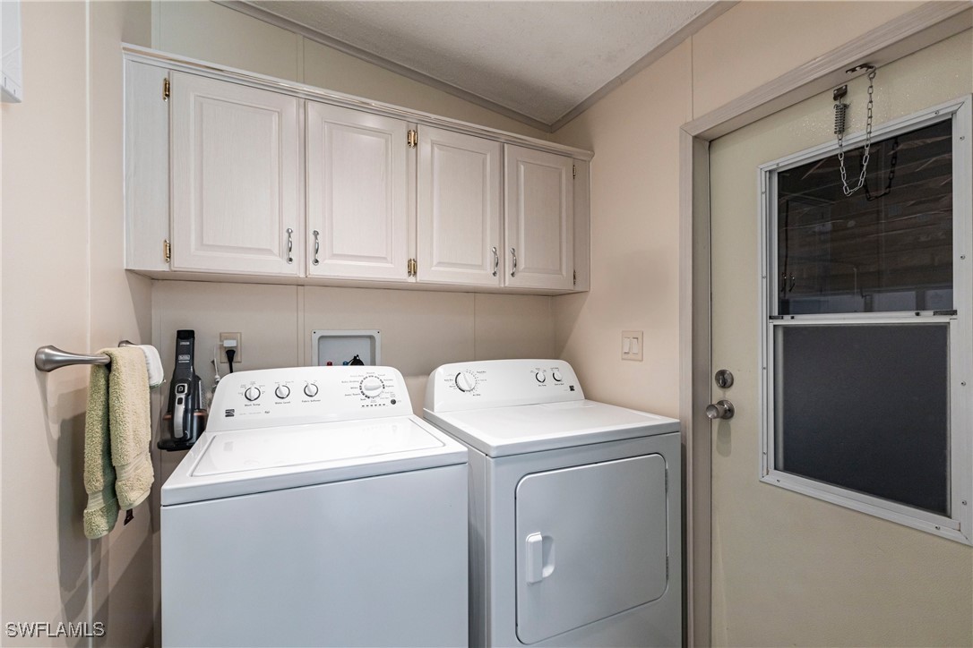 2 Bed ManufacturedHome for Sale in North Fort Myers, FL — photo 21