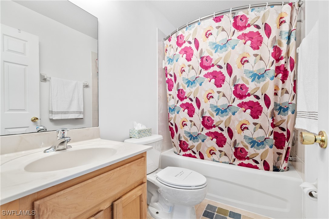 2 Bed Waterfront Home for Sale in Fort Myers, photo 21