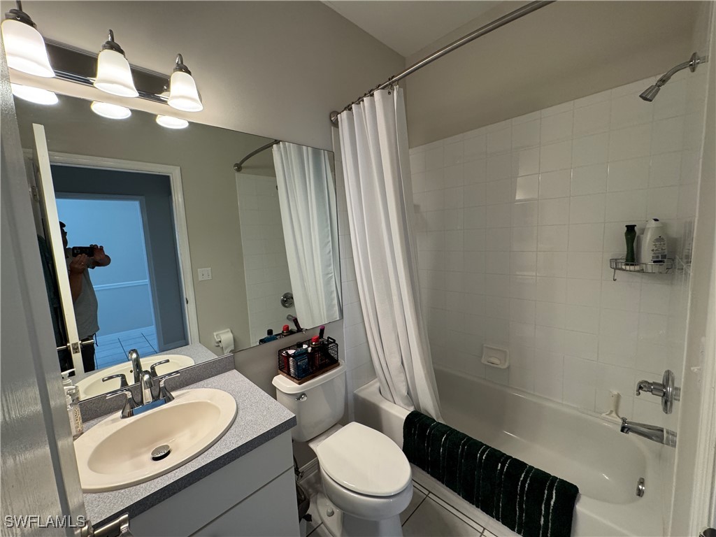 2 Bed Attached for Sale in Stoneybrook, FL — photo 21
