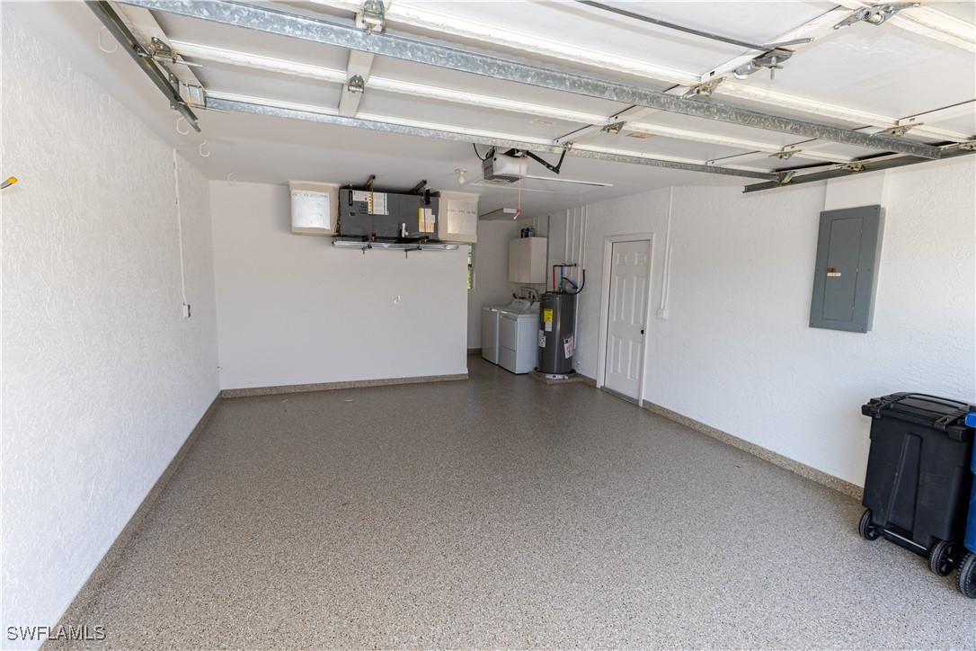 2 Bed SingleFamilyResidence for Sale in North Fort Myers, FL — photo 21