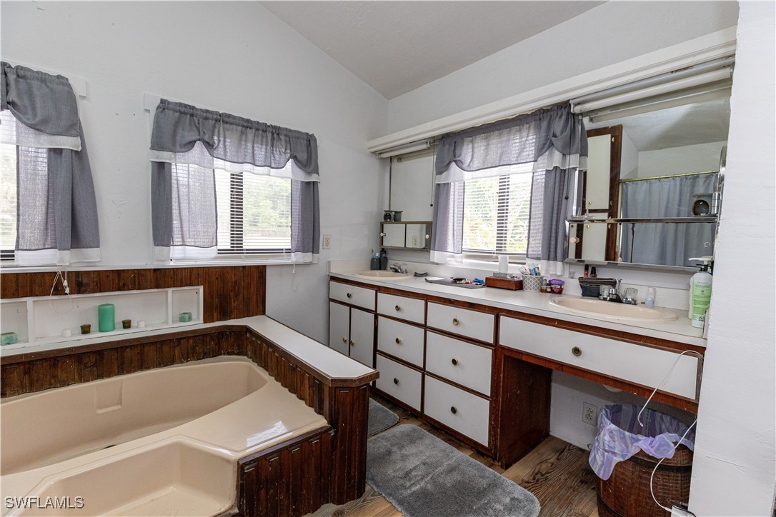 3 Bed SingleFamilyResidence for Sale in North Fort Myers, FL — photo 21