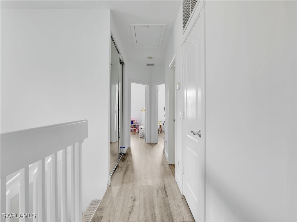 3 Bed Townhouse for Sale in Island Walk, photo 21