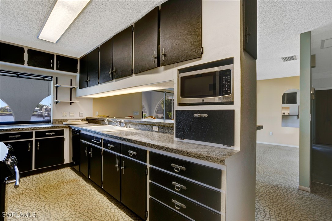 3 Bed Pool Home for Sale in Punta Gorda Isles, photo 21