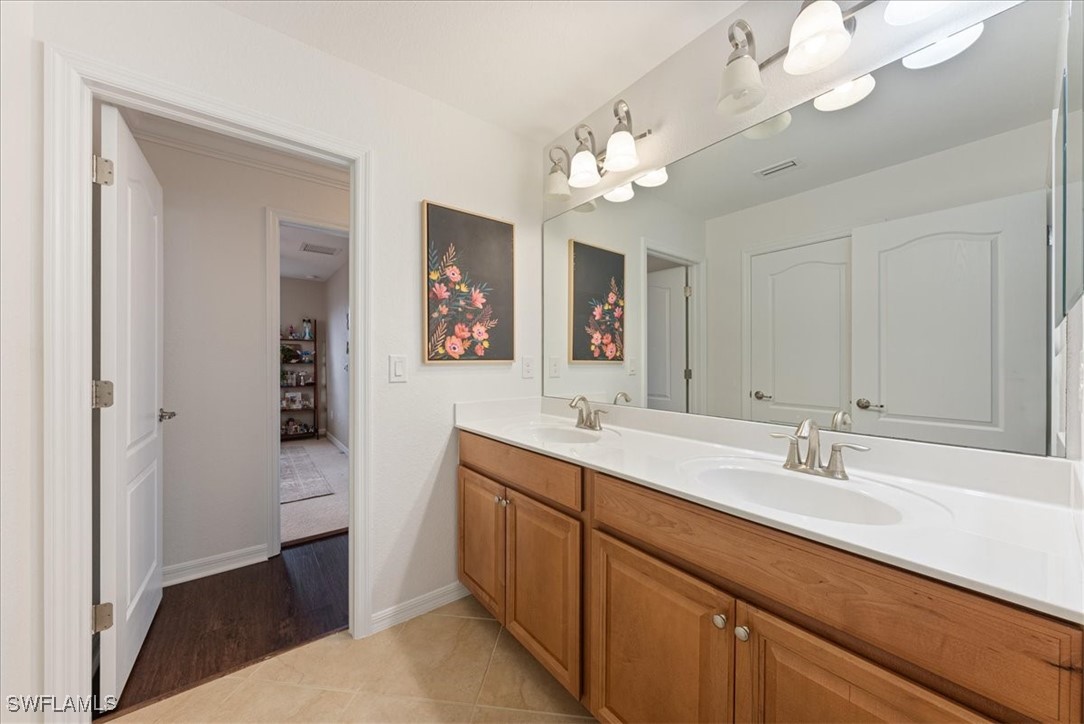 5 Bed Pool Home for Sale in Bella Terra, photo 21