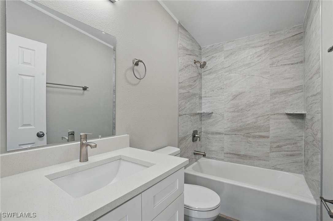 2 Bed ManufacturedHome for Sale in Naples, FL, $199,000 — photo 21