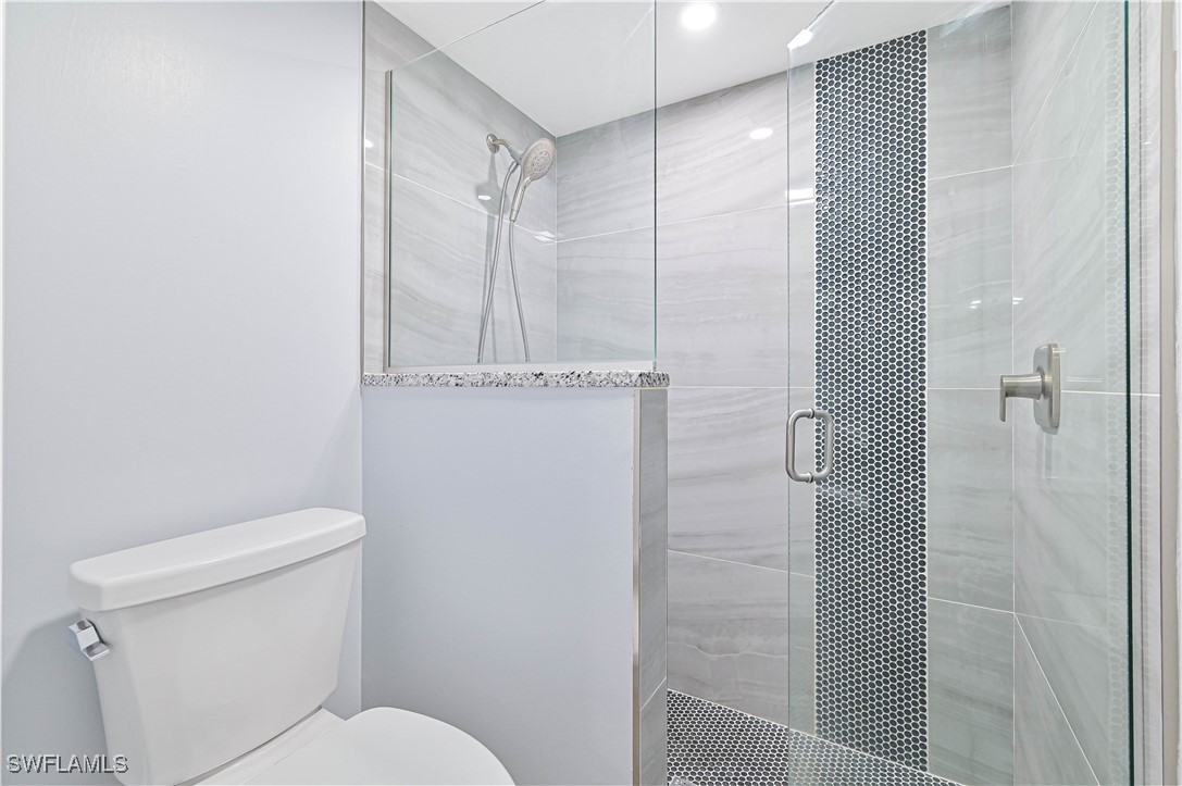2 Bed Condominium for Sale in Veranda Condo, photo 21