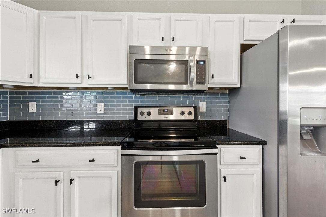 3 Bed SingleFamilyResidence for Sale in Fort Myers, FL — photo 21