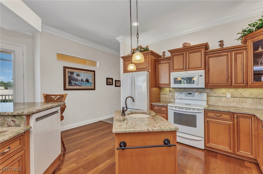3 Bed Pool Home for Sale in Pirate Harbor, photo 21