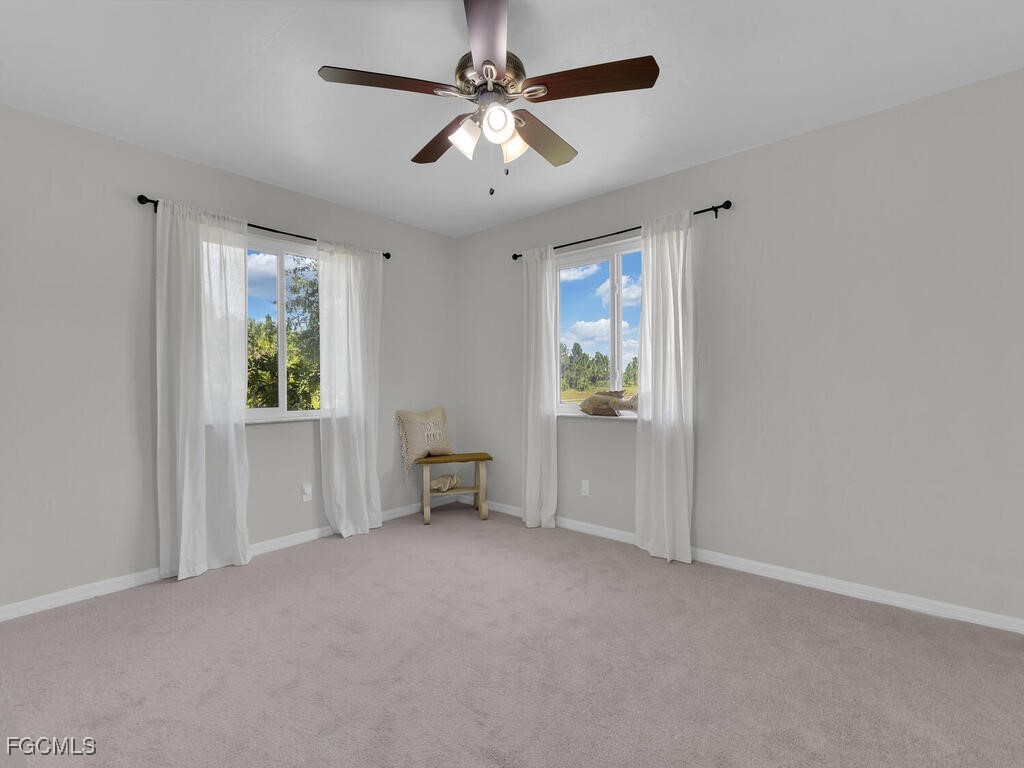 4 Bed SingleFamilyResidence for Sale in Lehigh Acres, photo 21