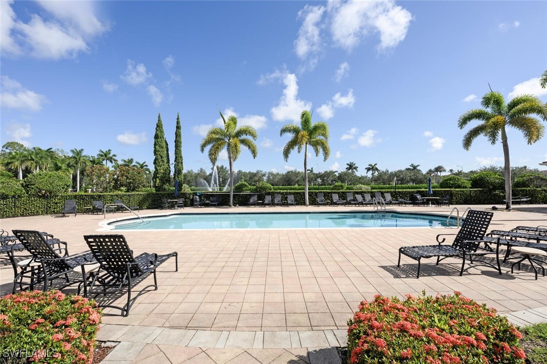 2 Bed Condominium for Sale in Napoli, FL — photo 21