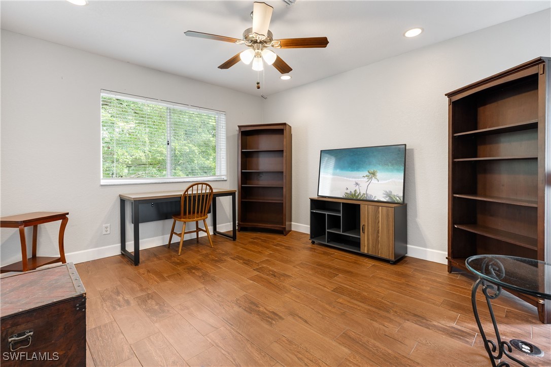 3 Bed Townhouse for Sale in Colonnade At Forum, FL, $299,999 — photo 21