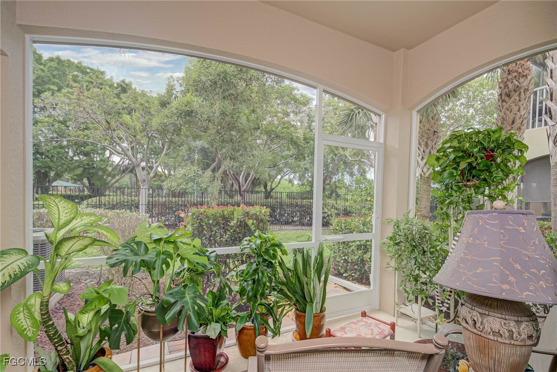 2 Bed Condominium for Sale in Sorrento, photo 21