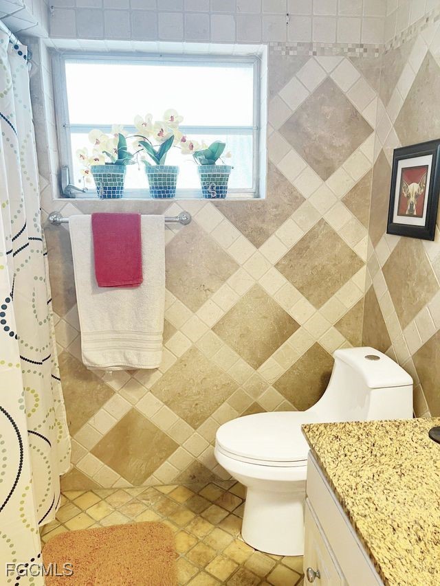 2 Bed SingleFamilyResidence for Sale in Cypress Terrace, photo 21
