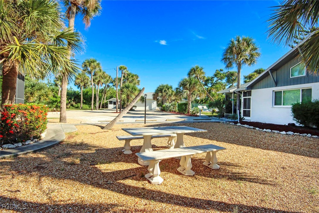 2 Bed Condominium for Sale in Sanibel, photo 21