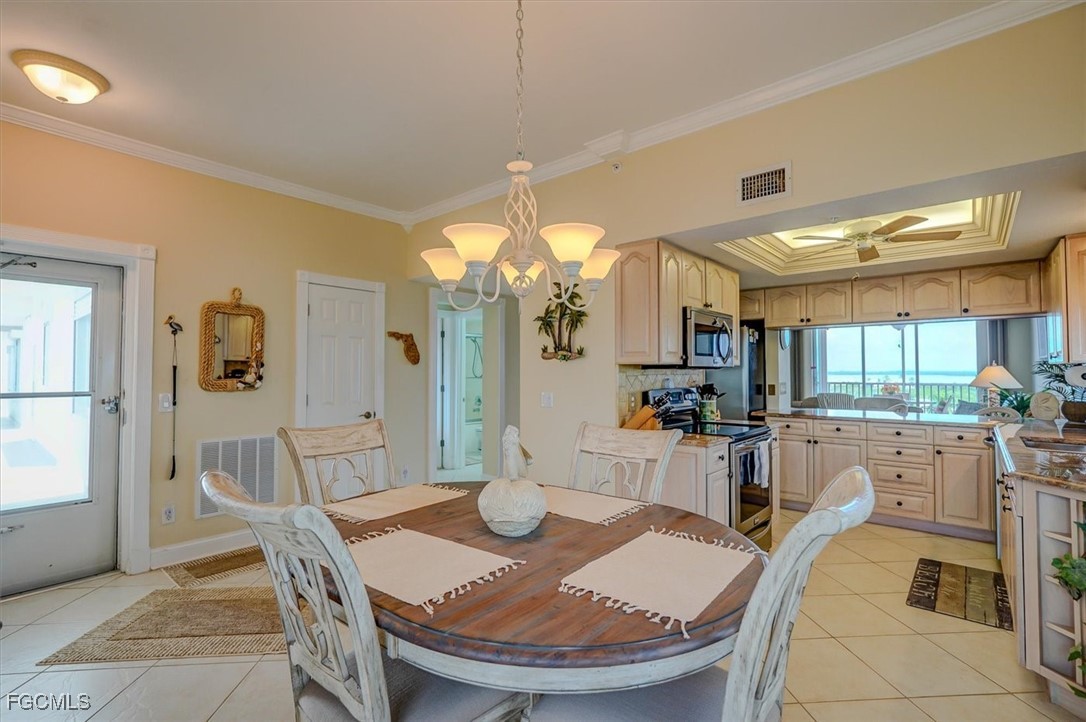 2 Bed Waterfront Home for Sale in Casa Marina, FL, $595,000 — photo 21