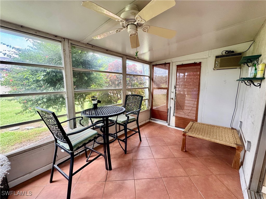 2 Bed Waterfront Home for Sale in Fort Myers, photo 21