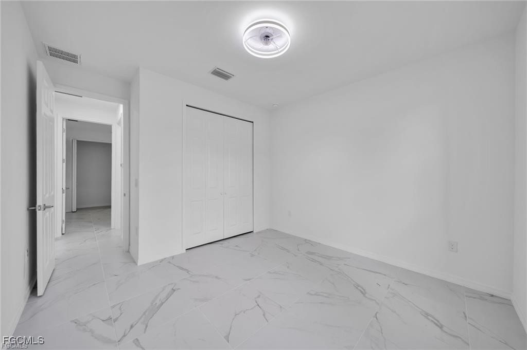 3 Bed SingleFamilyResidence for Sale in Lehigh Acres, photo 21